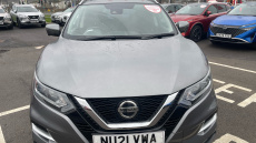 Nissan Qashqai 1.3 DiG-T N-Connecta 5dr [Glass Roof Pack] Petrol Hatchback